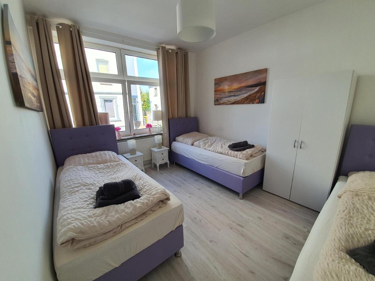 Husum Zentrum Bis 5 Personen Экстерьер фото