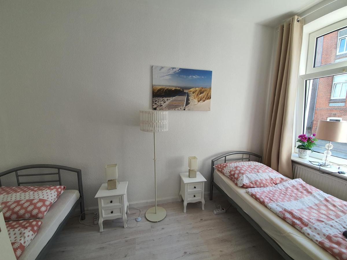 Husum Zentrum Bis 5 Personen Экстерьер фото